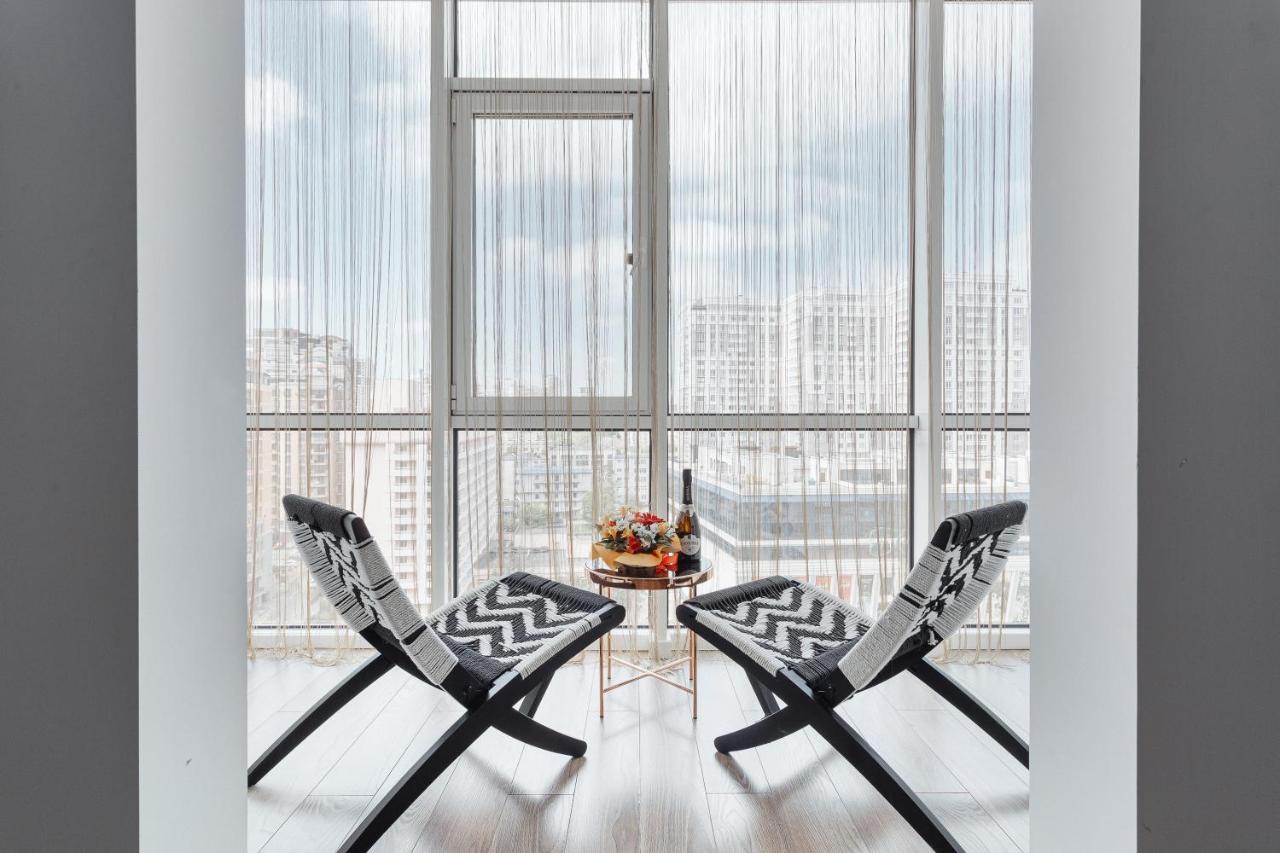 White Apartment In 12 Floor أوديسا المظهر الخارجي الصورة